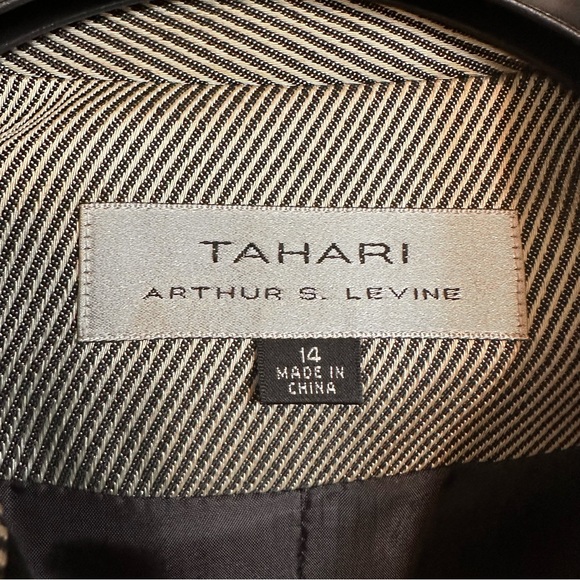Tahari Arthur S. Levine Woman’s Suit Jacket - Picture 6 of 8